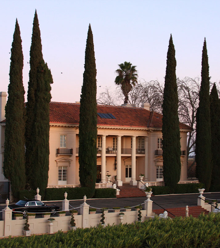 Luxury Homes in Beverly Hills, CA